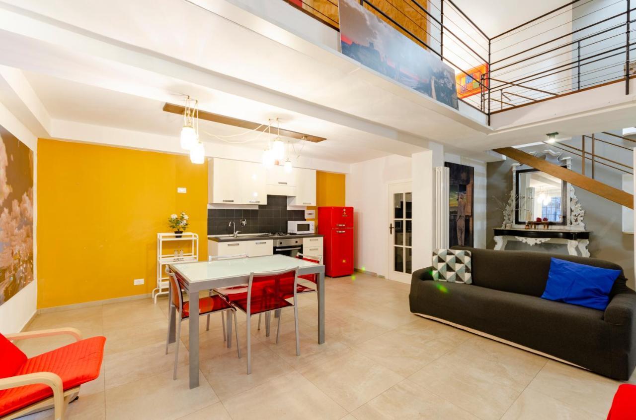 Apartamento Joivy Vibrant Open-Plan Apt For 6 In Historic Centre Génova Exterior foto
