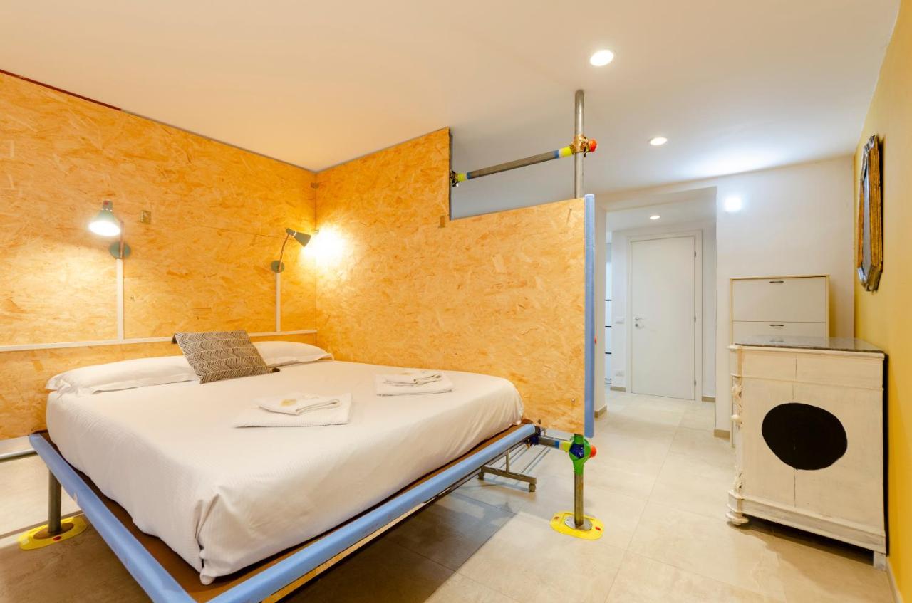 Apartamento Joivy Vibrant Open-Plan Apt For 6 In Historic Centre Génova Exterior foto