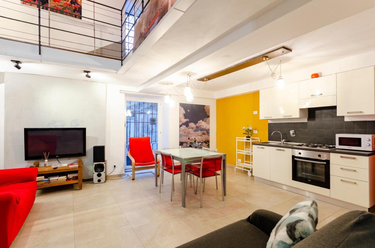 Apartamento Joivy Vibrant Open-Plan Apt For 6 In Historic Centre Génova Exterior foto