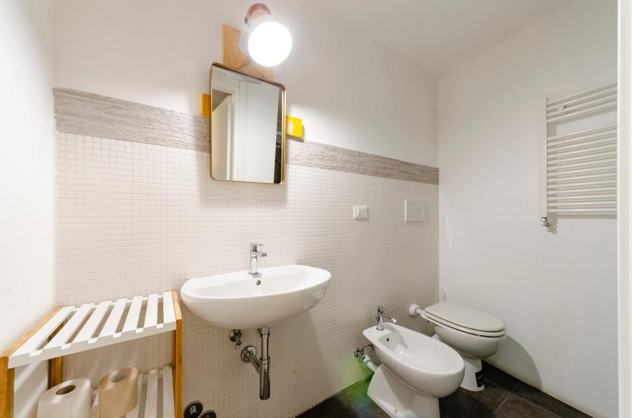 Apartamento Joivy Vibrant Open-Plan Apt For 6 In Historic Centre Génova Exterior foto