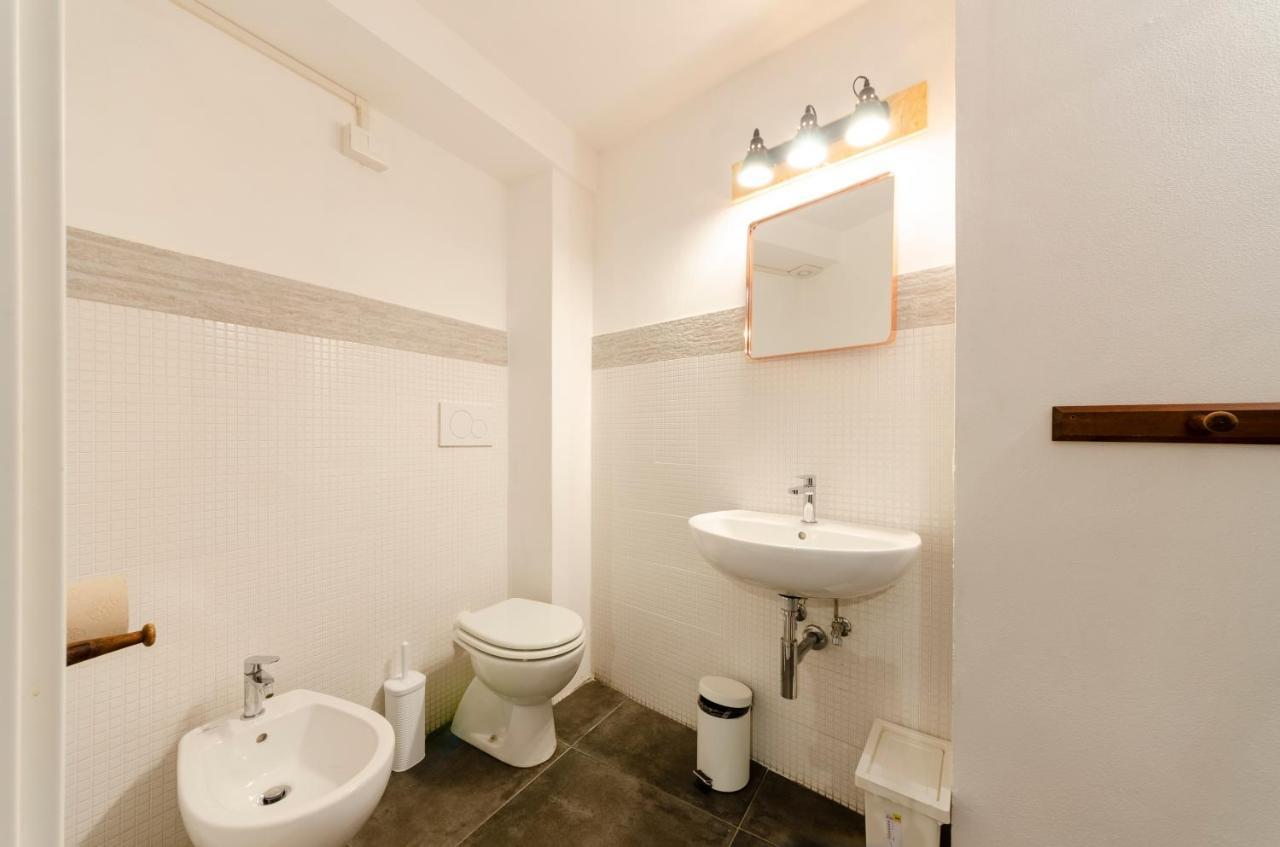 Apartamento Joivy Vibrant Open-Plan Apt For 6 In Historic Centre Génova Exterior foto