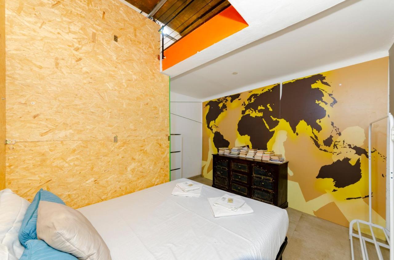 Apartamento Joivy Vibrant Open-Plan Apt For 6 In Historic Centre Génova Exterior foto